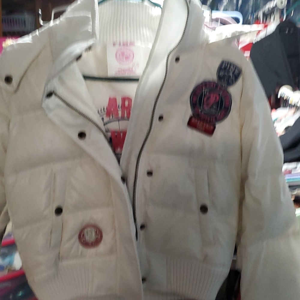 V.S. Pink bomber